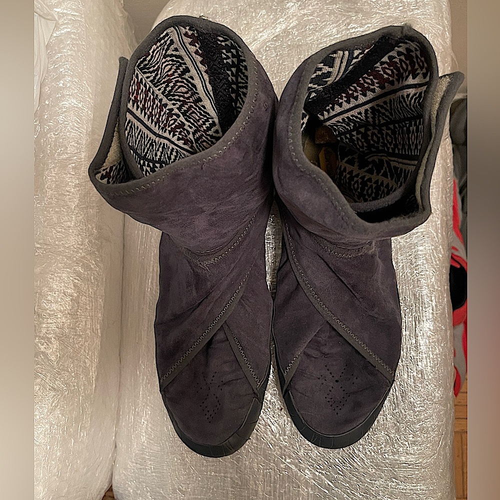 Beautiful Vibram Furoshiki warm boots